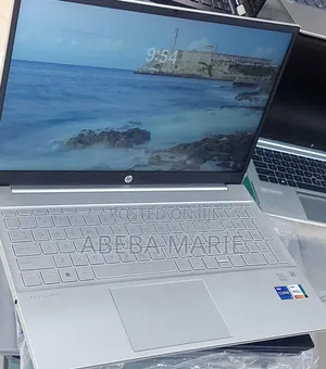 New Laptop HP Pavilion 13 16GB Intel Core I7 SSD 1T