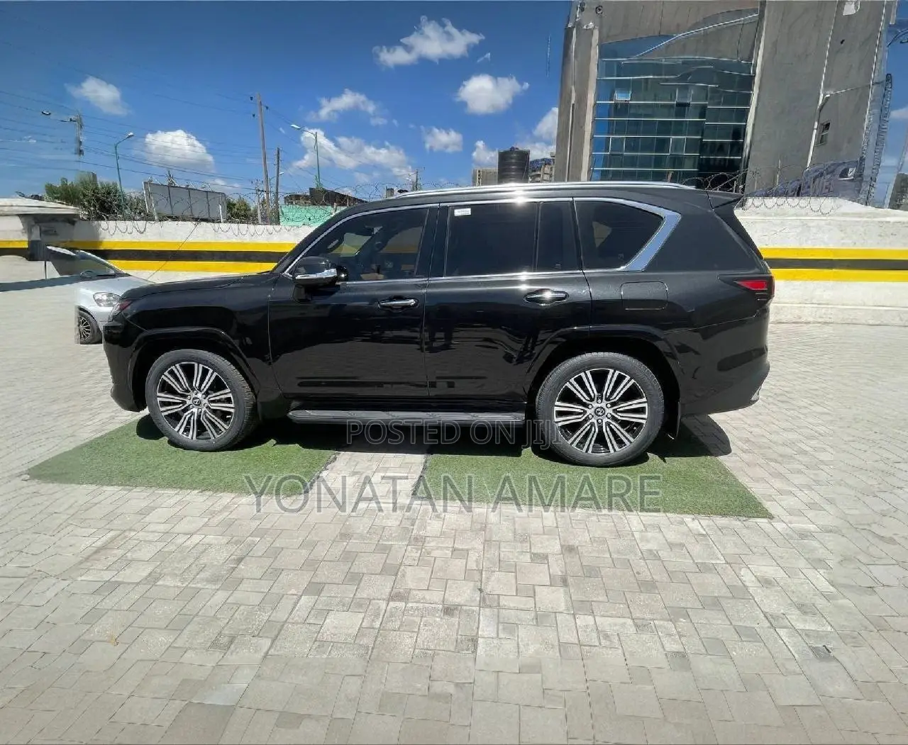 Lexus LX 2024 Black