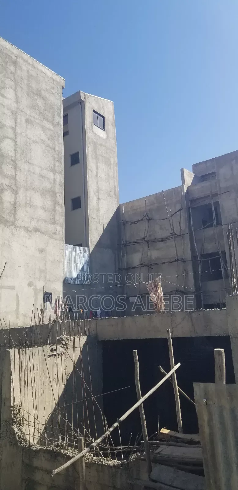 5bdrm House in Addis Ababa, Bole for sale