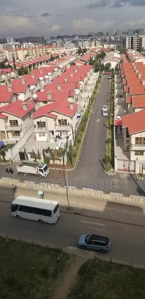 Furnished 4bdrm House in አዲስ አበባ, Bole for sale