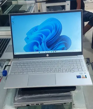 New Laptop HP Pavilion 15 16GB Intel Core I7 SSD 1T