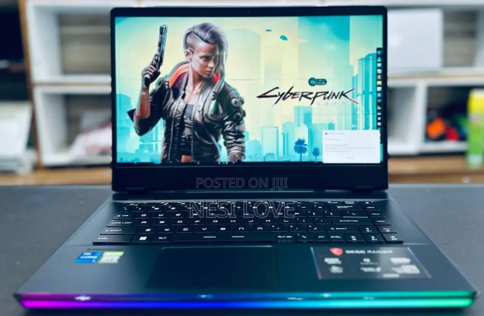 New Laptop MSI Raider GE76 12UGS 16GB Intel Core I7 SSD 1T