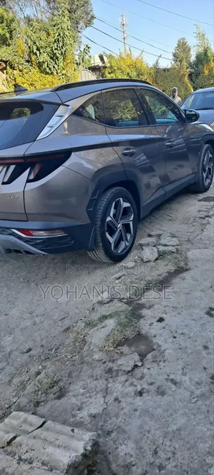 Hyundai Tucson 2022 Silver