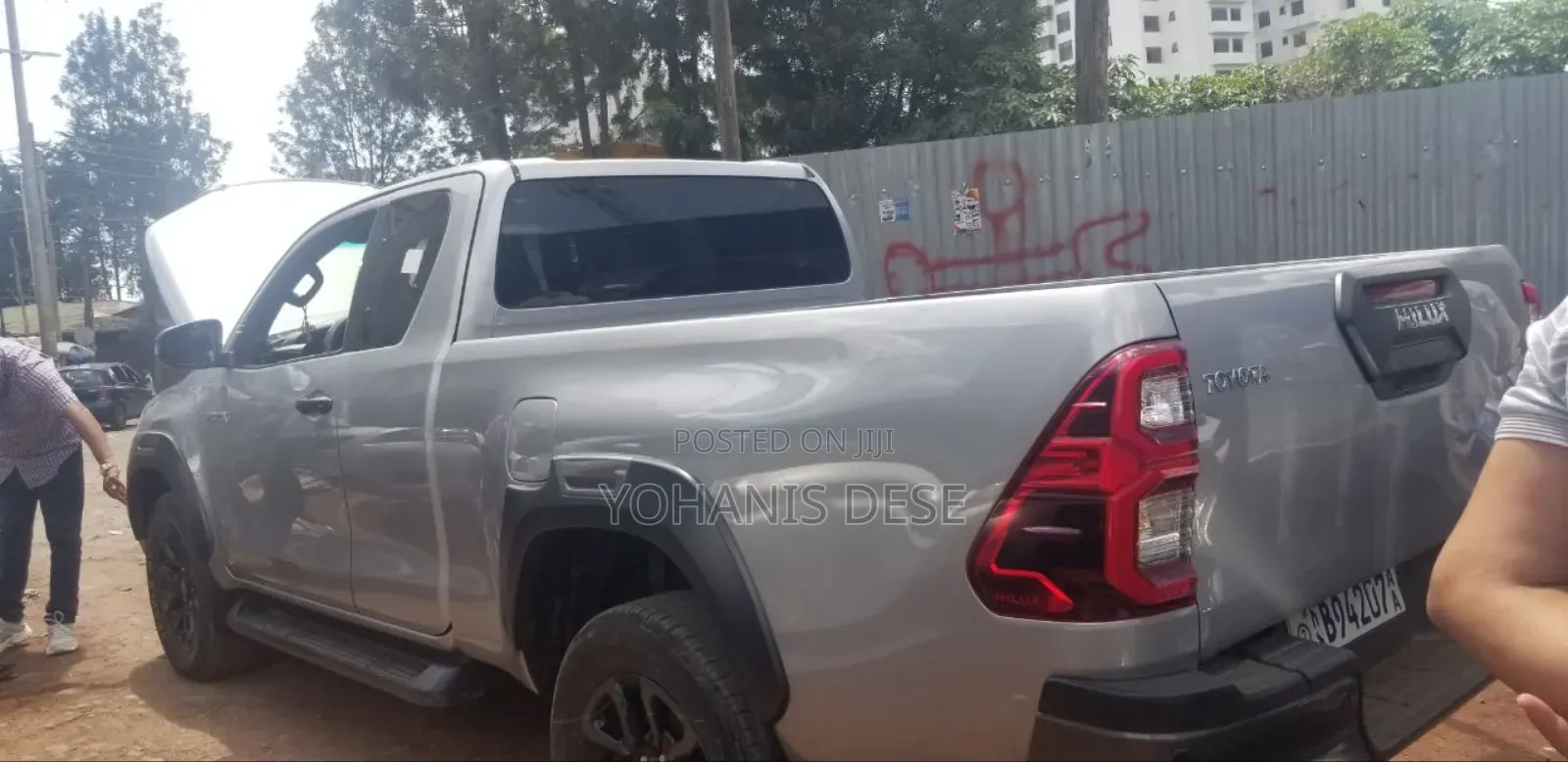Toyota Hilux 2021 Silver