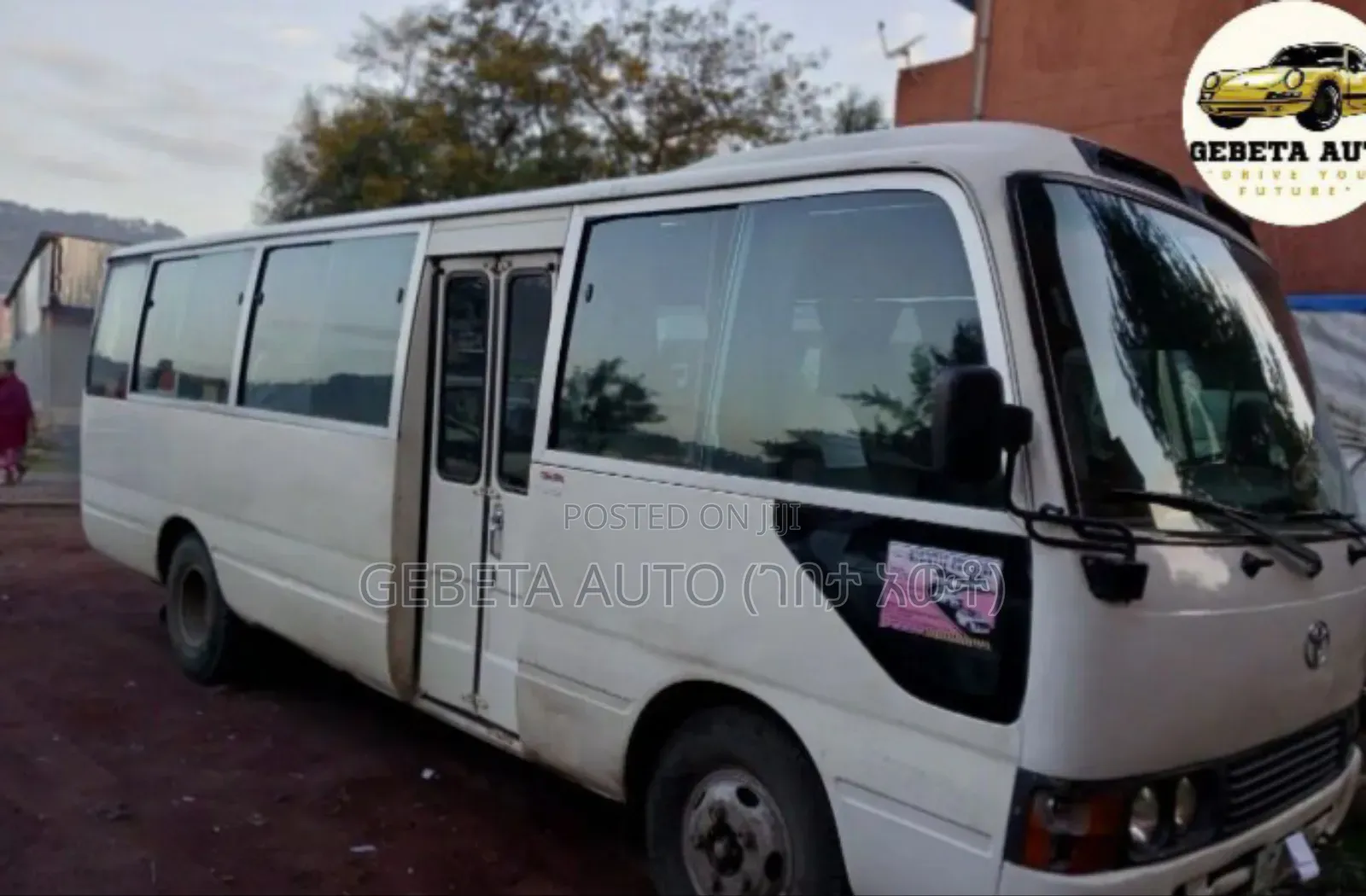 Toyota Coaster 2006 White