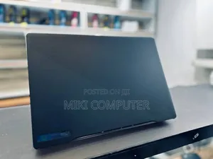 New Laptop Asus ROG Zephyrus G15 16GB Intel Core I9 SSD 1T