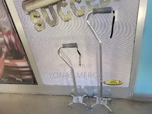 Photo - Walking Stick幹ከዘራ艺walking Cane制walking 4legged Kezera祟cane