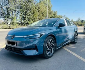 Volkswagen 1 2024 Purple