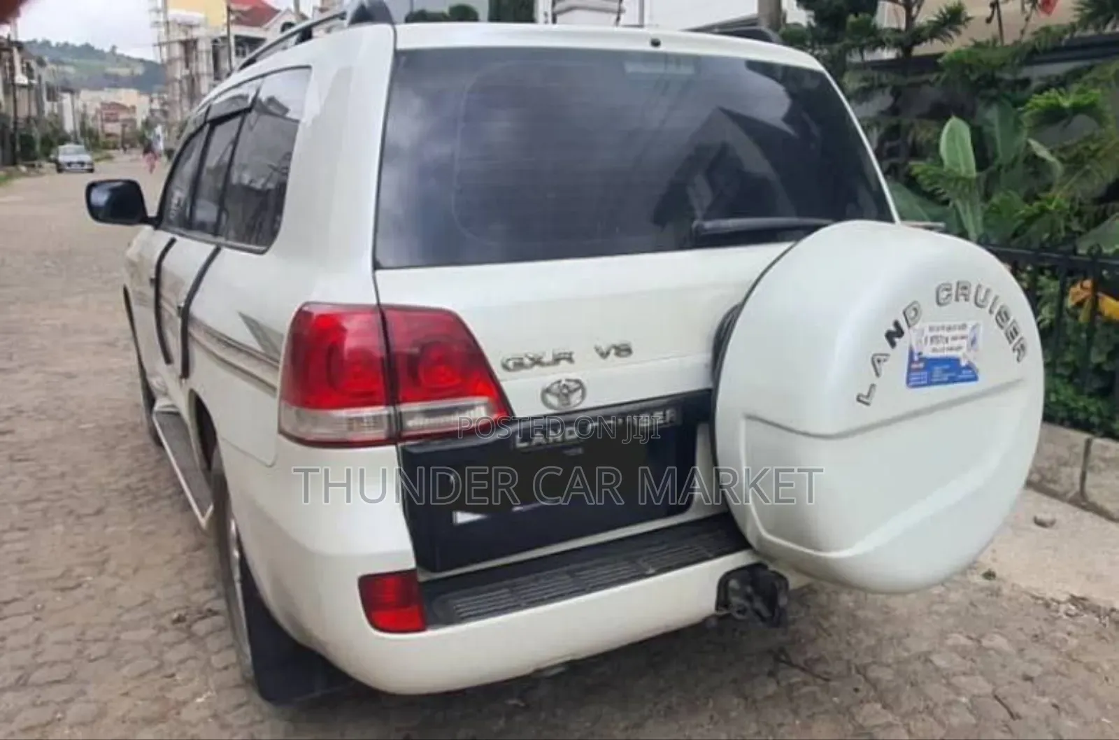 Toyota Land Cruiser 2008 White