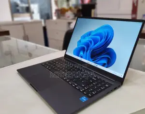 New Laptop Samsung Galaxy Book 2 8GB Intel Core I3 SSD 256GB