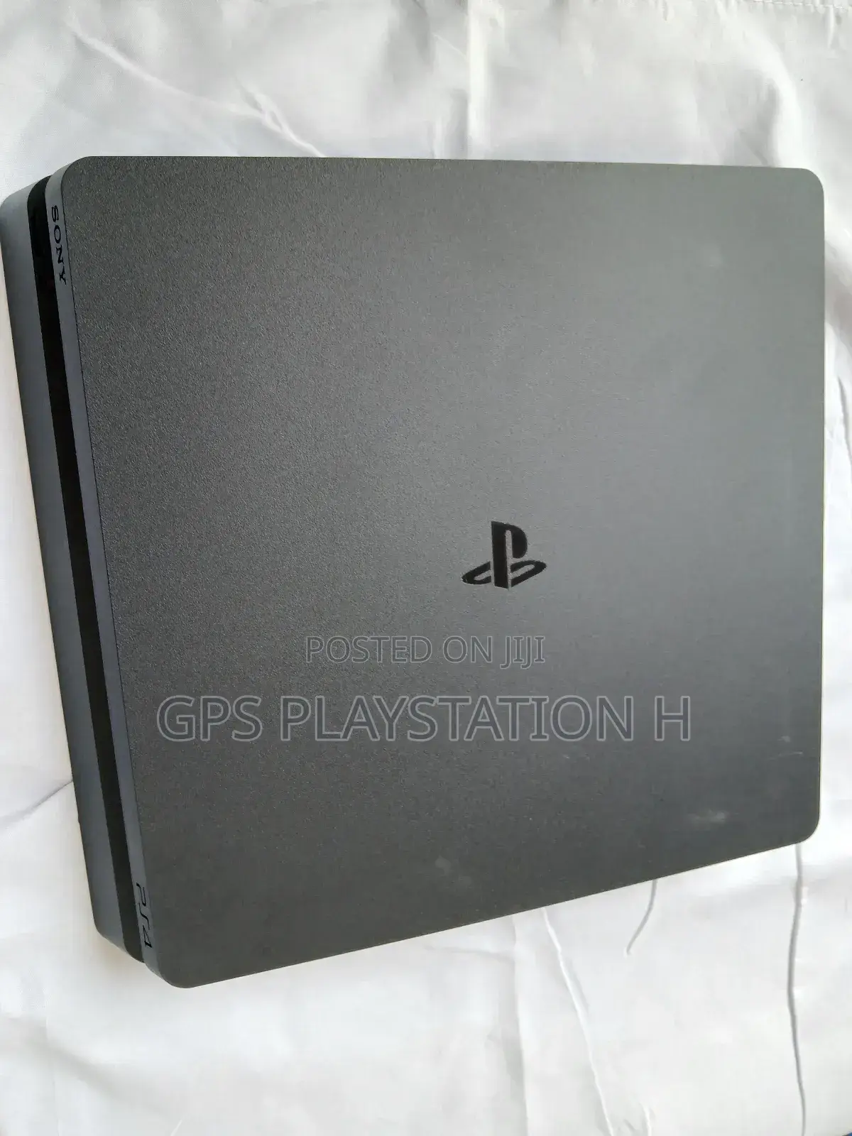 Ps Four Slim