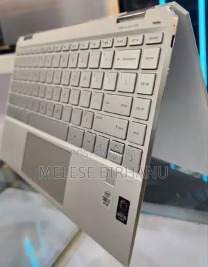 New Laptop HP Spectra 13 16GB Intel Core I7 SSD 1T