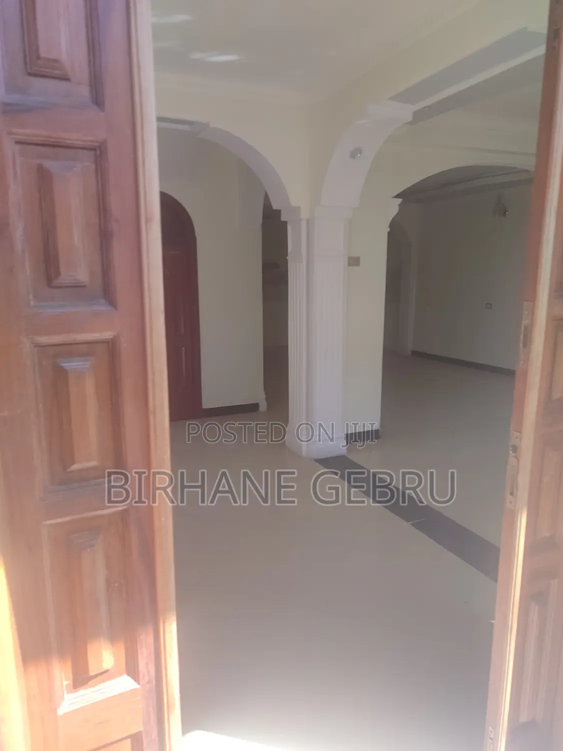 G+2 House Rent for Business