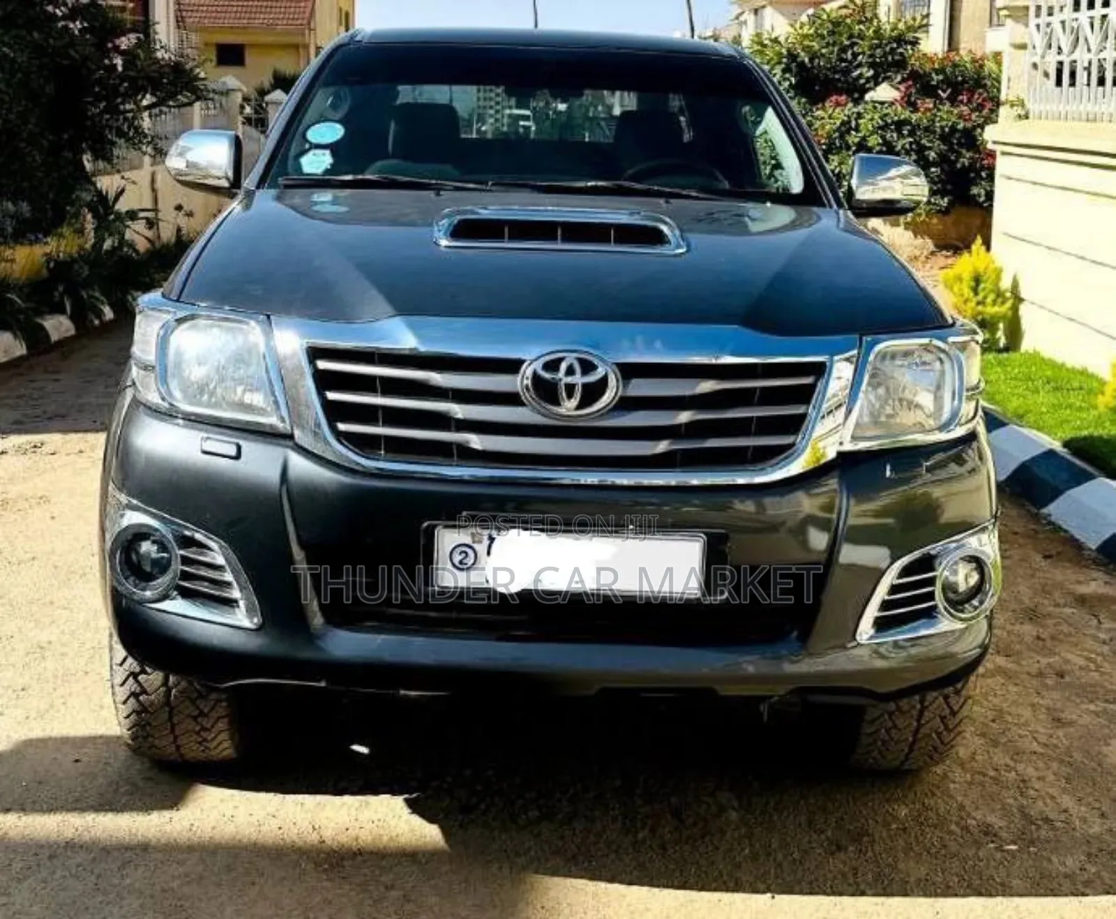 Toyota Hilux 2014 Gray