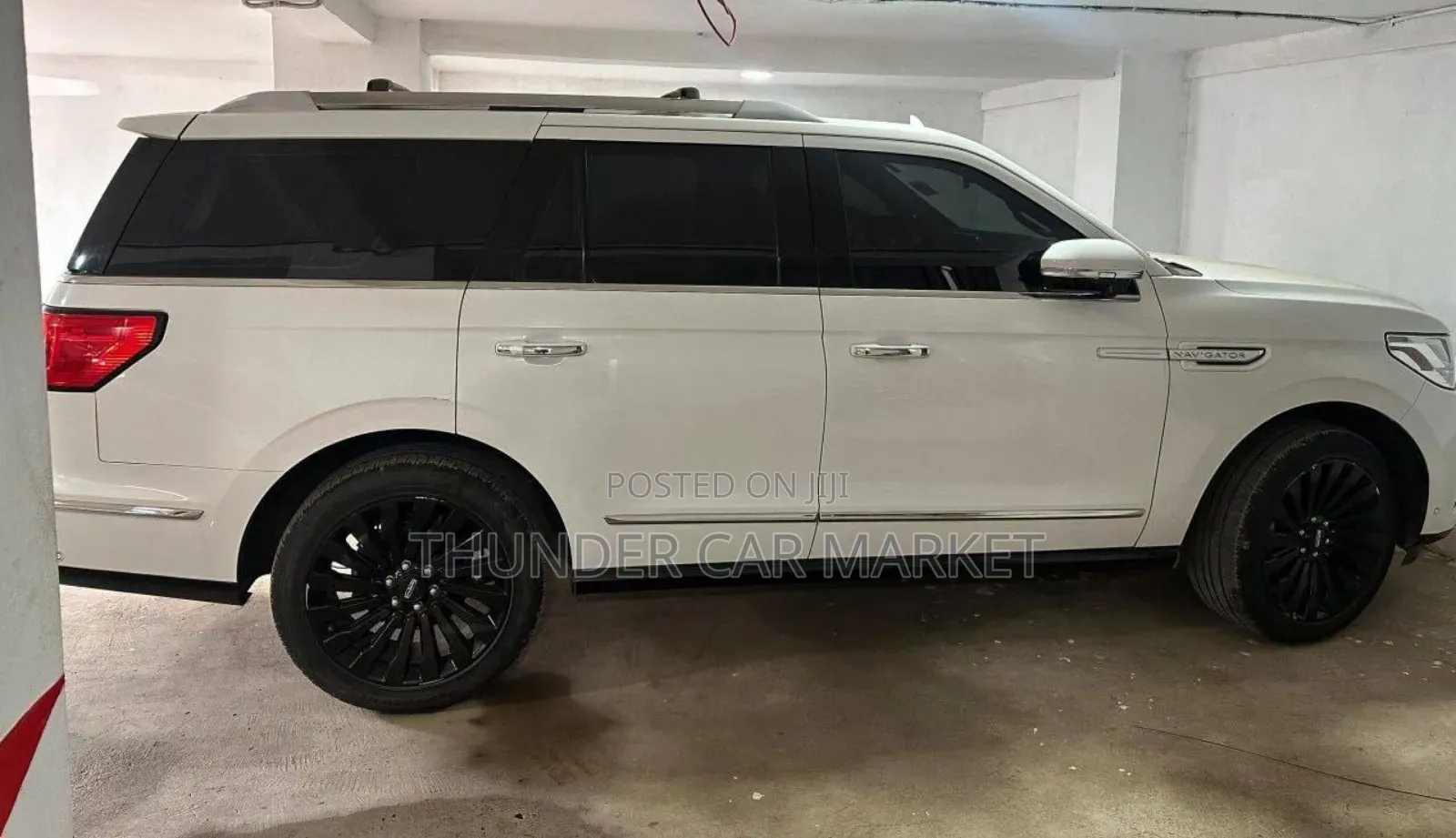 Lincoln Navigator 2022 White