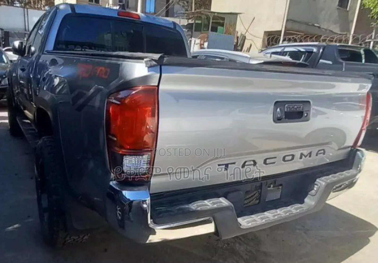 Toyota Tacoma 2020 Silver