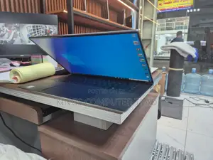 Photo - New Laptop Dell Precision 5570 16GB Intel Core I7 SSD 1T