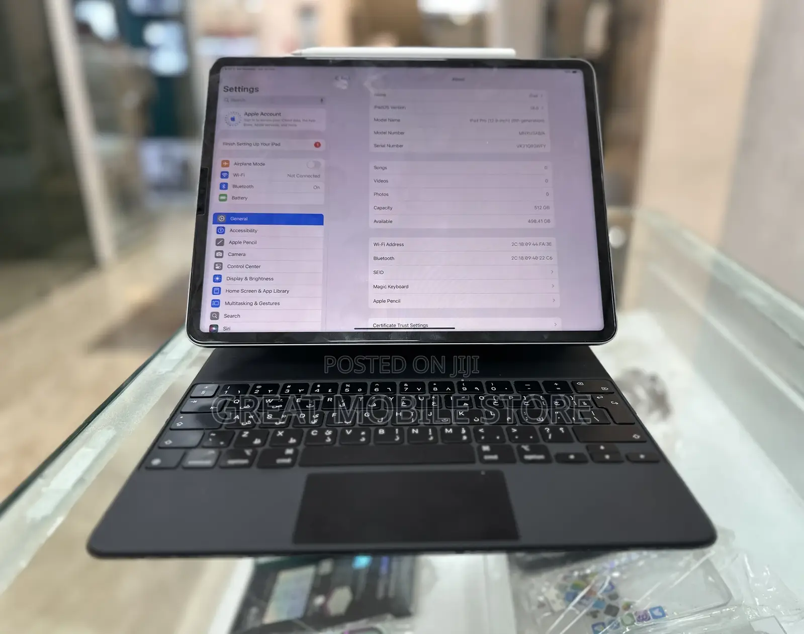 Apple iPad Pro 12.9 (2022) 8 GB Gray