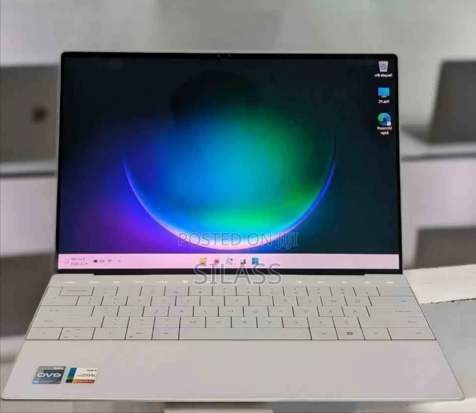 New Laptop Dell XPS 13 16GB Intel Core I7 SSD 1T