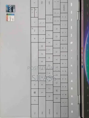 New Laptop Dell XPS 13 16GB Intel Core I7 SSD 1T