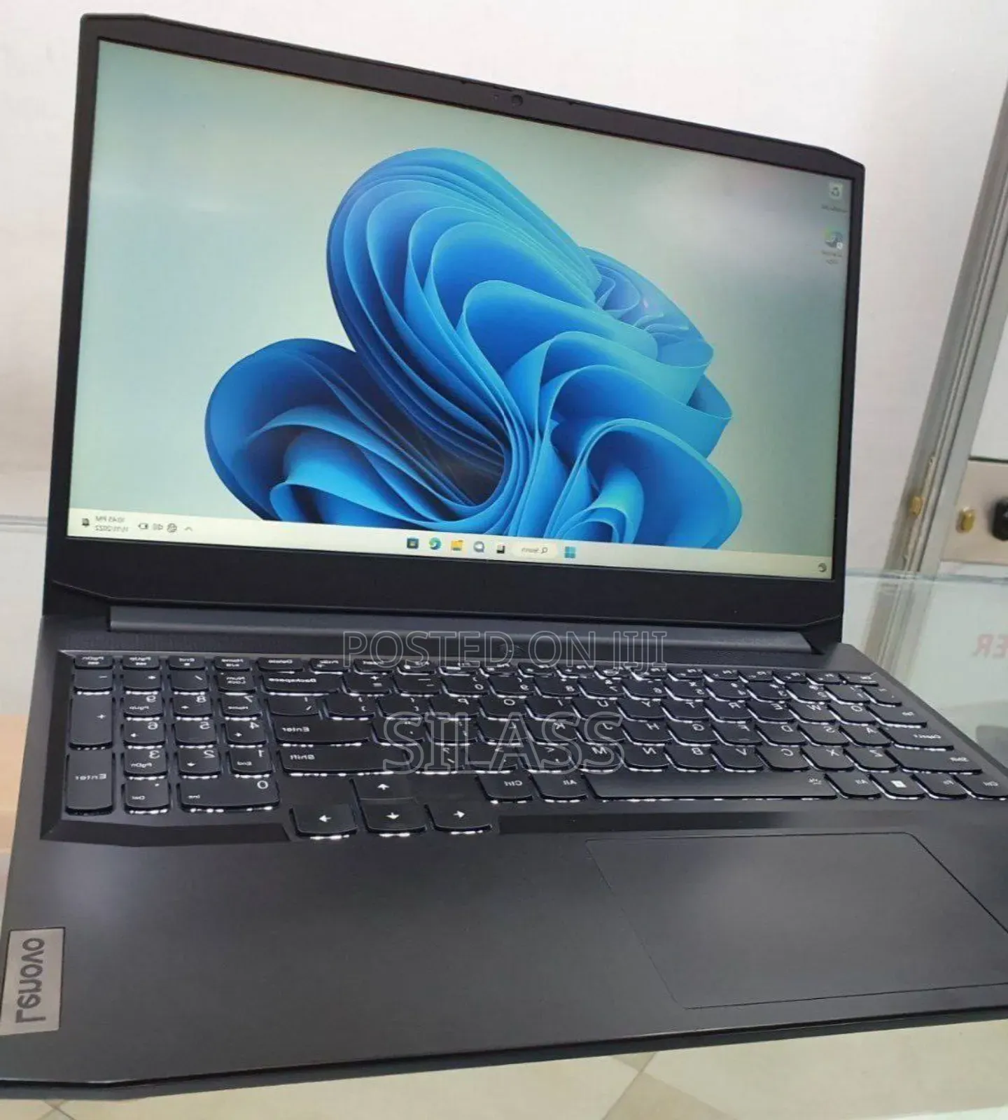 New Laptop Lenovo Ideapad 3 16GB Intel Core I7 SSD 512GB