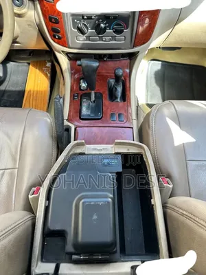 Toyota Land Cruiser 2003 Gold