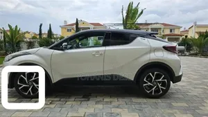 Toyota C-HR 2017 White