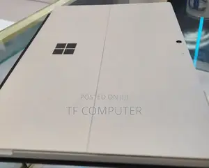 New Laptop Microsoft Surface Pro 7 8GB Intel Core I5 SSD 256GB