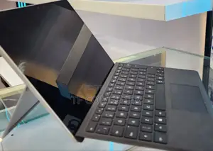 New Laptop Microsoft Surface Pro 7 8GB Intel Core I5 SSD 256GB
