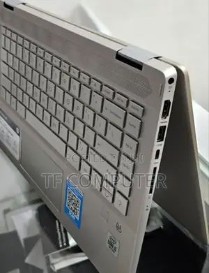 New Laptop HP Pavilion 14 8GB Intel Core I5 SSD 256GB