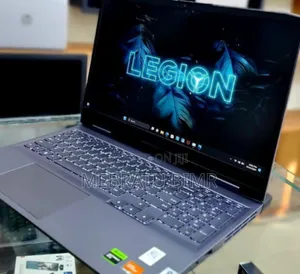 New Laptop Lenovo LOQ 15IRH8 16GB AMD Ryzen 7 SSD 512GB