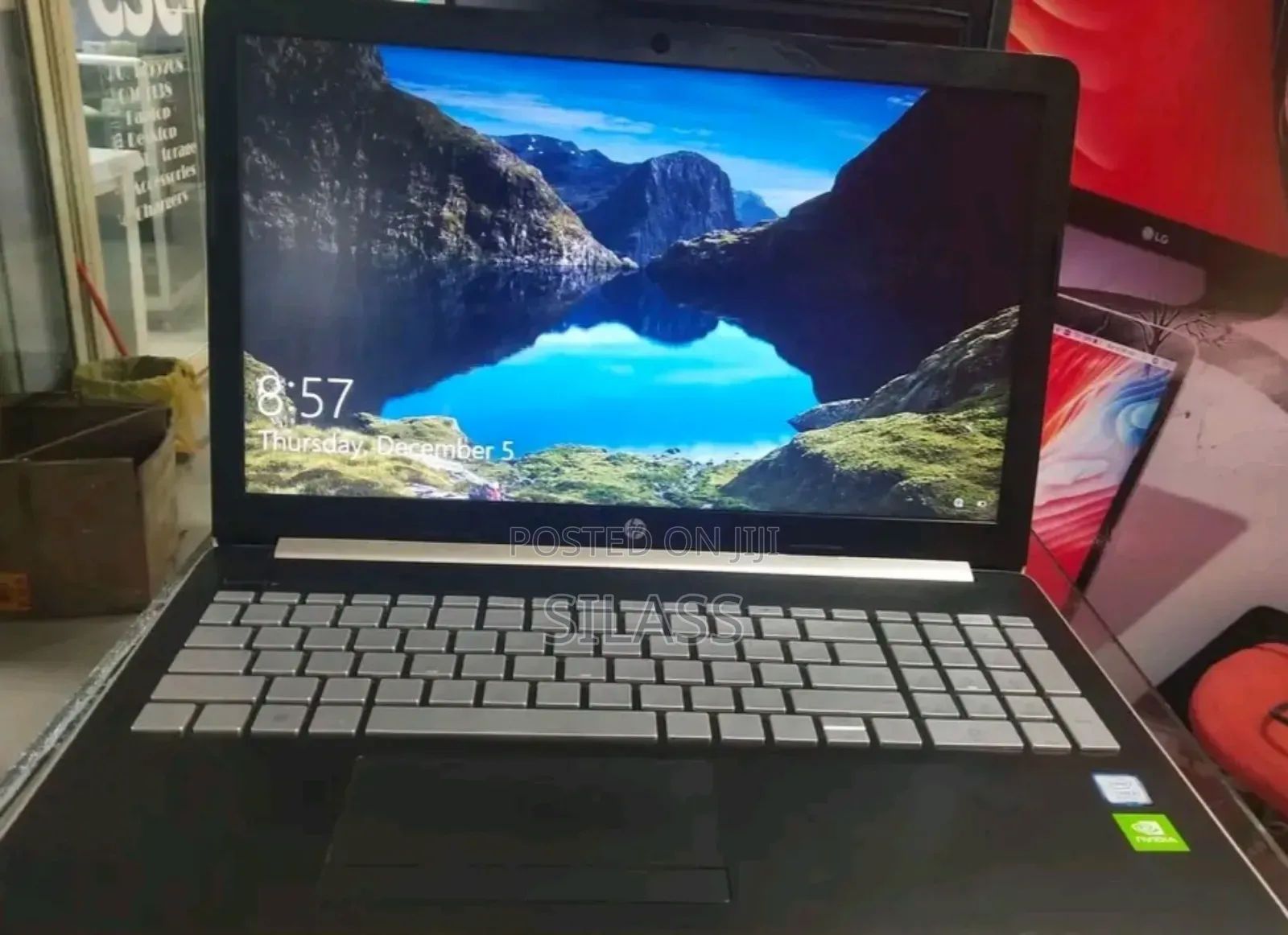 New Laptop HP Stream Notebook 8GB Intel Core I7 SSD 256GB