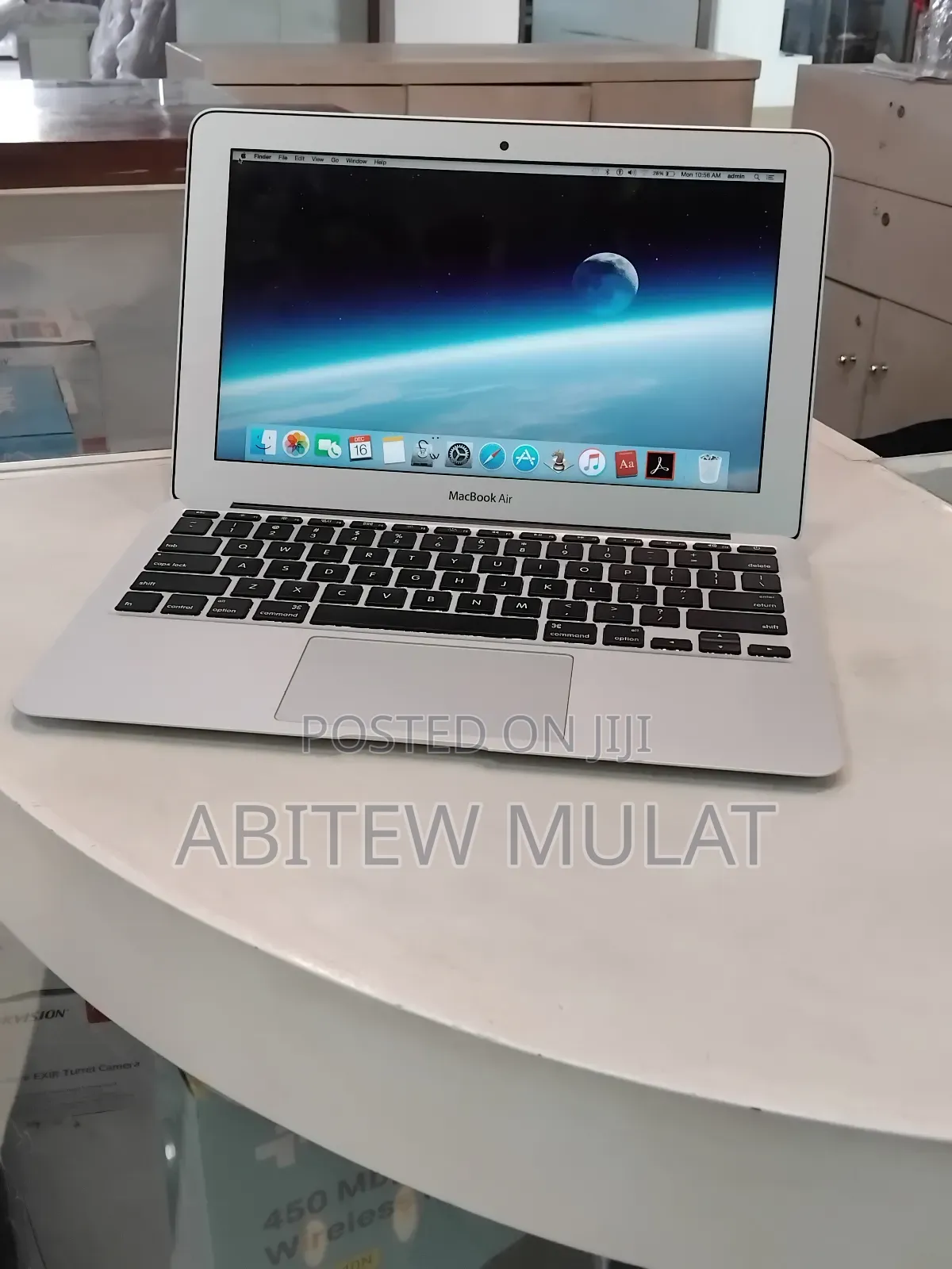 New Laptop Apple MacBook Air 2015 4GB Intel Core I5 SSD 128GB