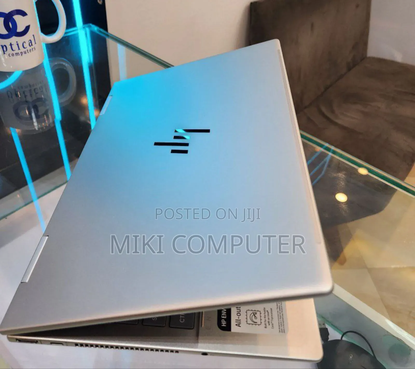 New Laptop HP Envy X360 8GB Intel Core I5 SSD 512GB