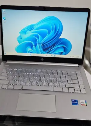 New Laptop HP Stream Notebook 8GB Intel Core I7 SSD 512GB