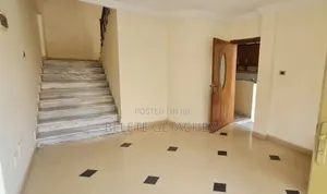5bdrm House in Semit Fyelbet, G+3, Bole for sale