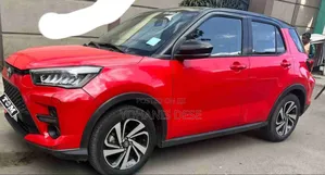 Toyota Raize 2022 Red