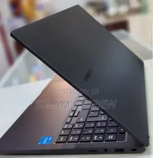 Photo - New Laptop Samsung Galaxy Book 2 8GB Intel Core I3 SSD 256GB