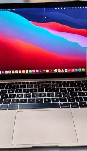 Photo - New Laptop Apple MacBook Air 2020 M1 8GB Apple M1 SSD 256GB
