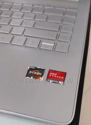 New Laptop HP Stream Notebook 8GB AMD Ryzen 3 SSD 512GB