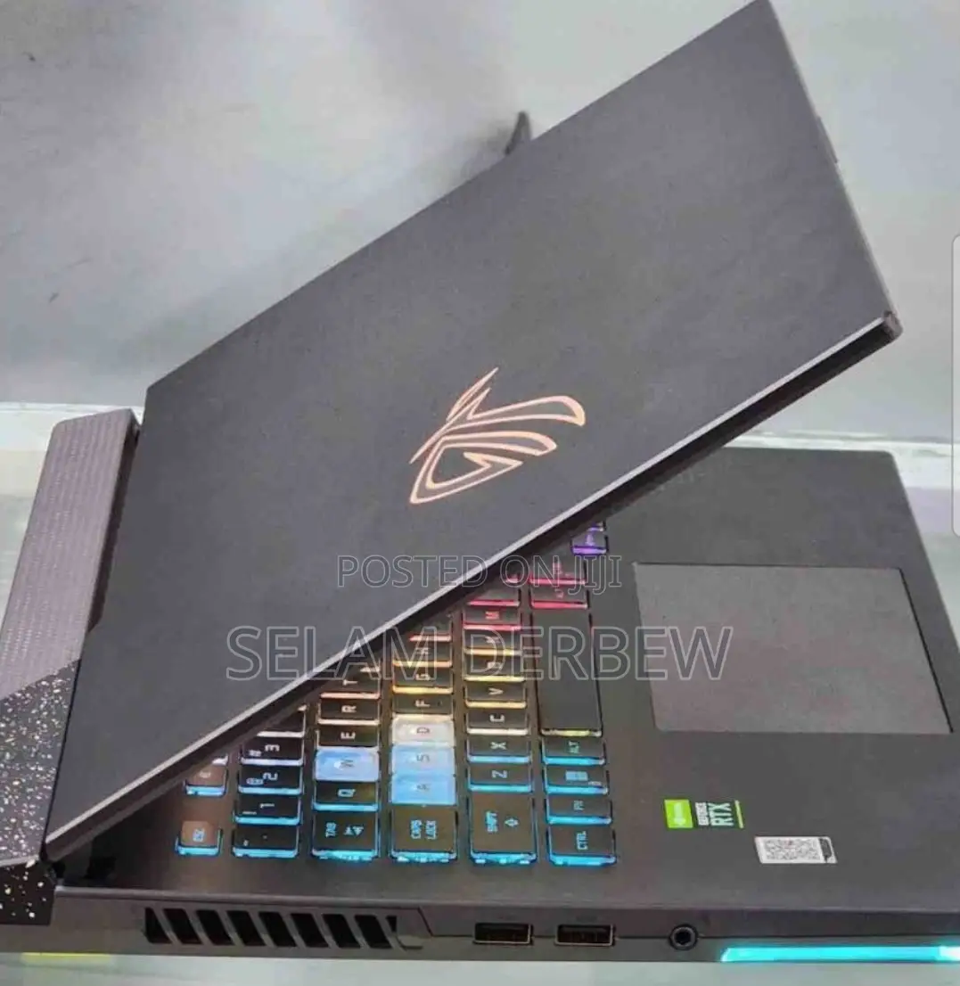 New Laptop Asus ROG Strix G15 16GB AMD Ryzen 9 SSD 512GB