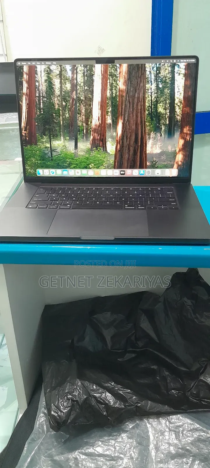 New Apple MacBook Pro 2023 M3 Max 16-Inch 36GB Apple M3 Max SSD 1T