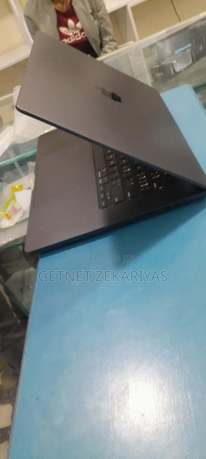 New Apple MacBook Pro 2023 M3 Max 16-Inch 36GB Apple M3 Max SSD 1T