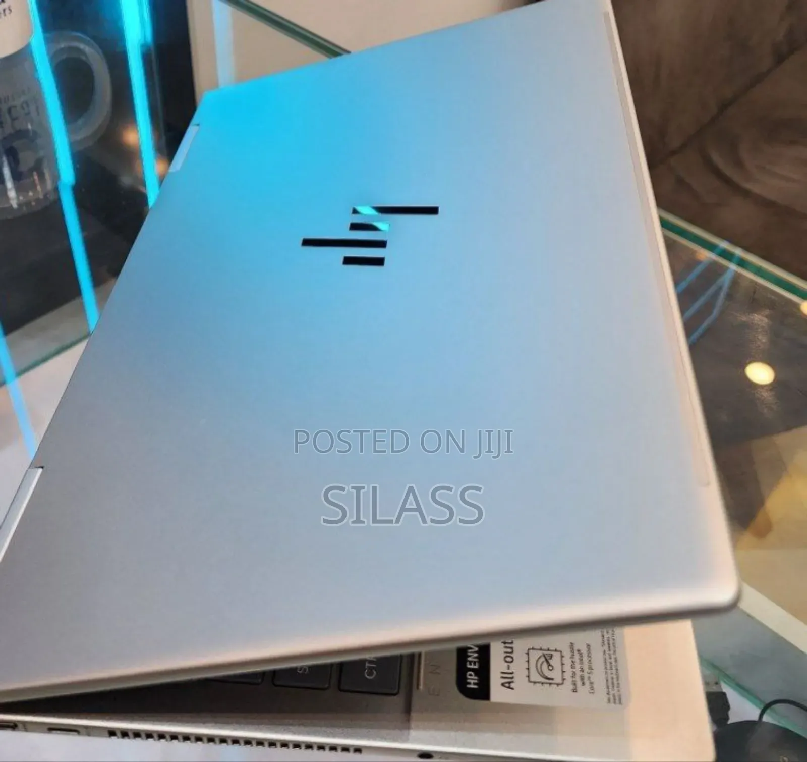 New Laptop HP Envy X360 8GB Intel Core I5 SSD 512GB