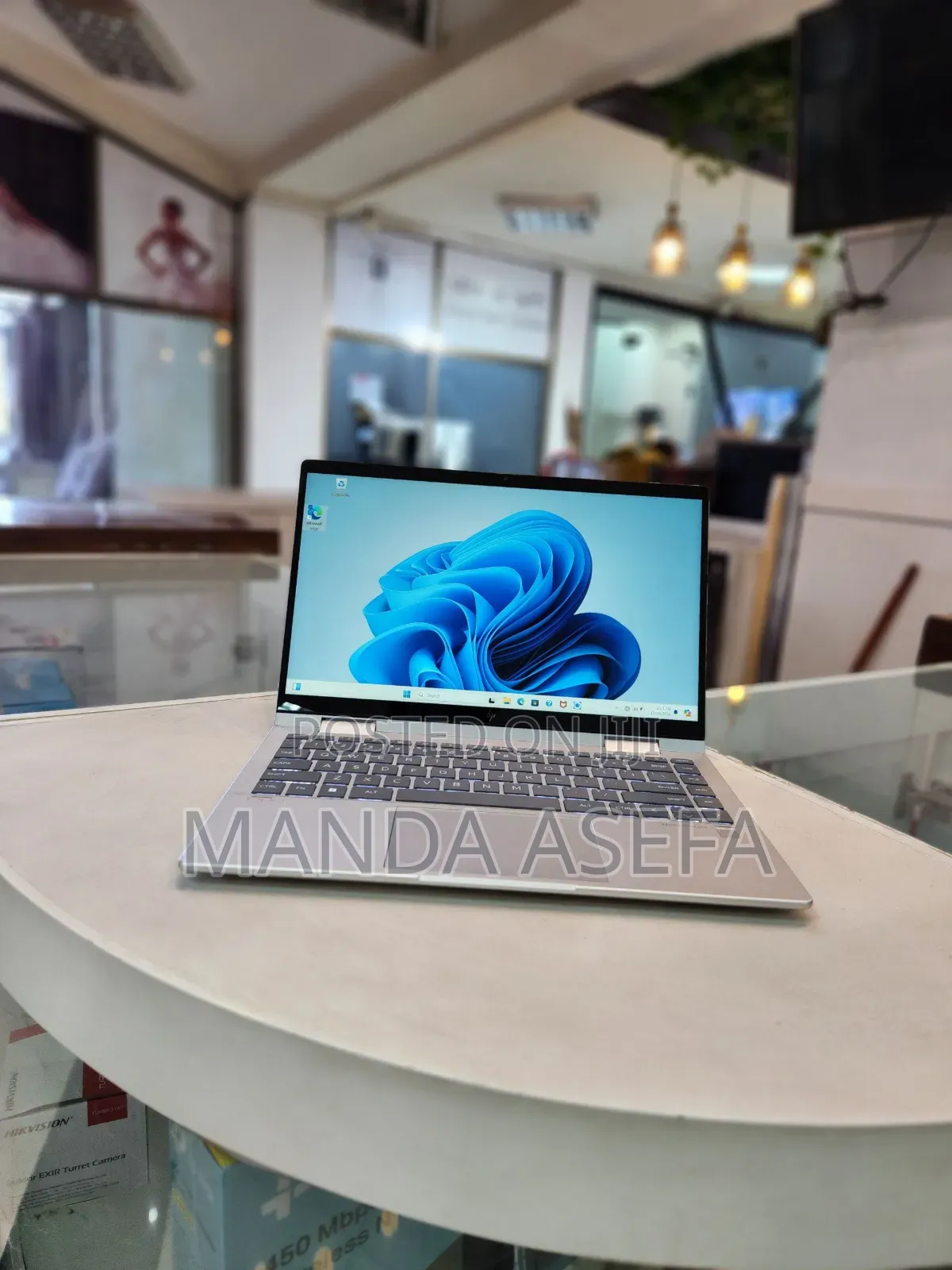 New Laptop HP Envy X360 16GB Intel Core I7 SSD 1T