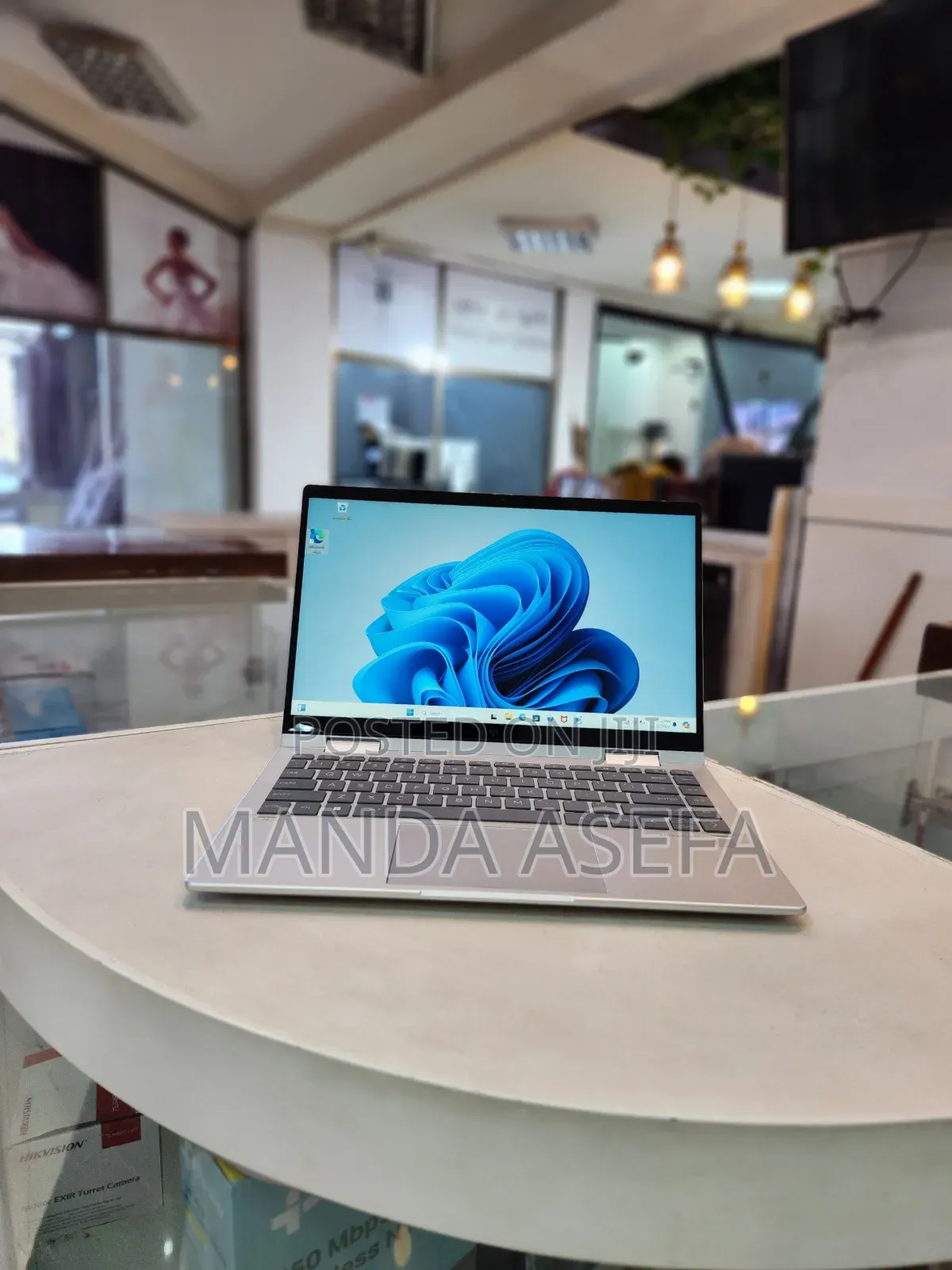 New Laptop HP Envy X360 16GB Intel Core I7 SSD 1T