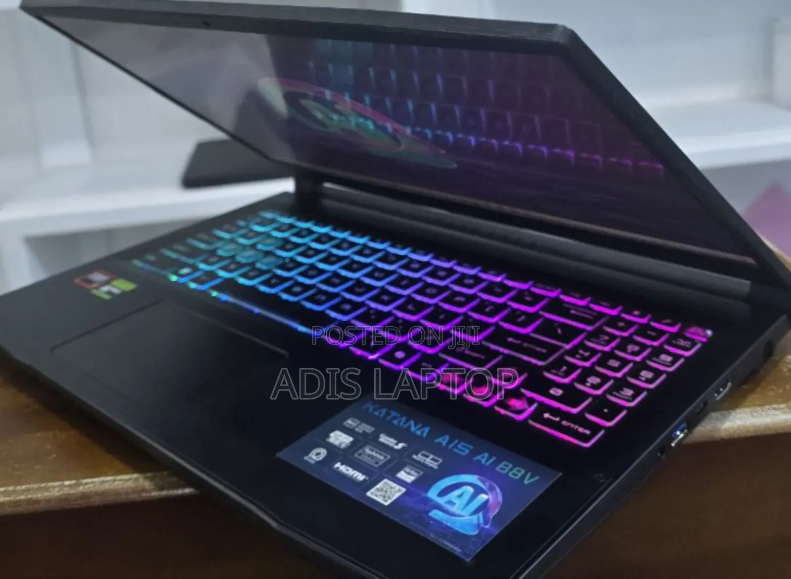 New Laptop MSI Katana 15 16GB AMD Ryzen 7 SSD 1T