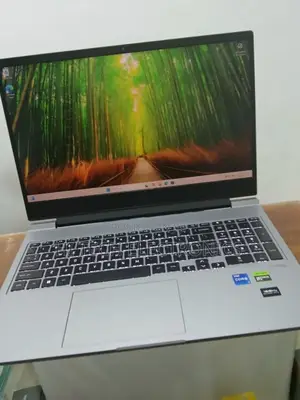 New Laptop HP Omen 16 32GB Intel Core I7 SSD 1T
