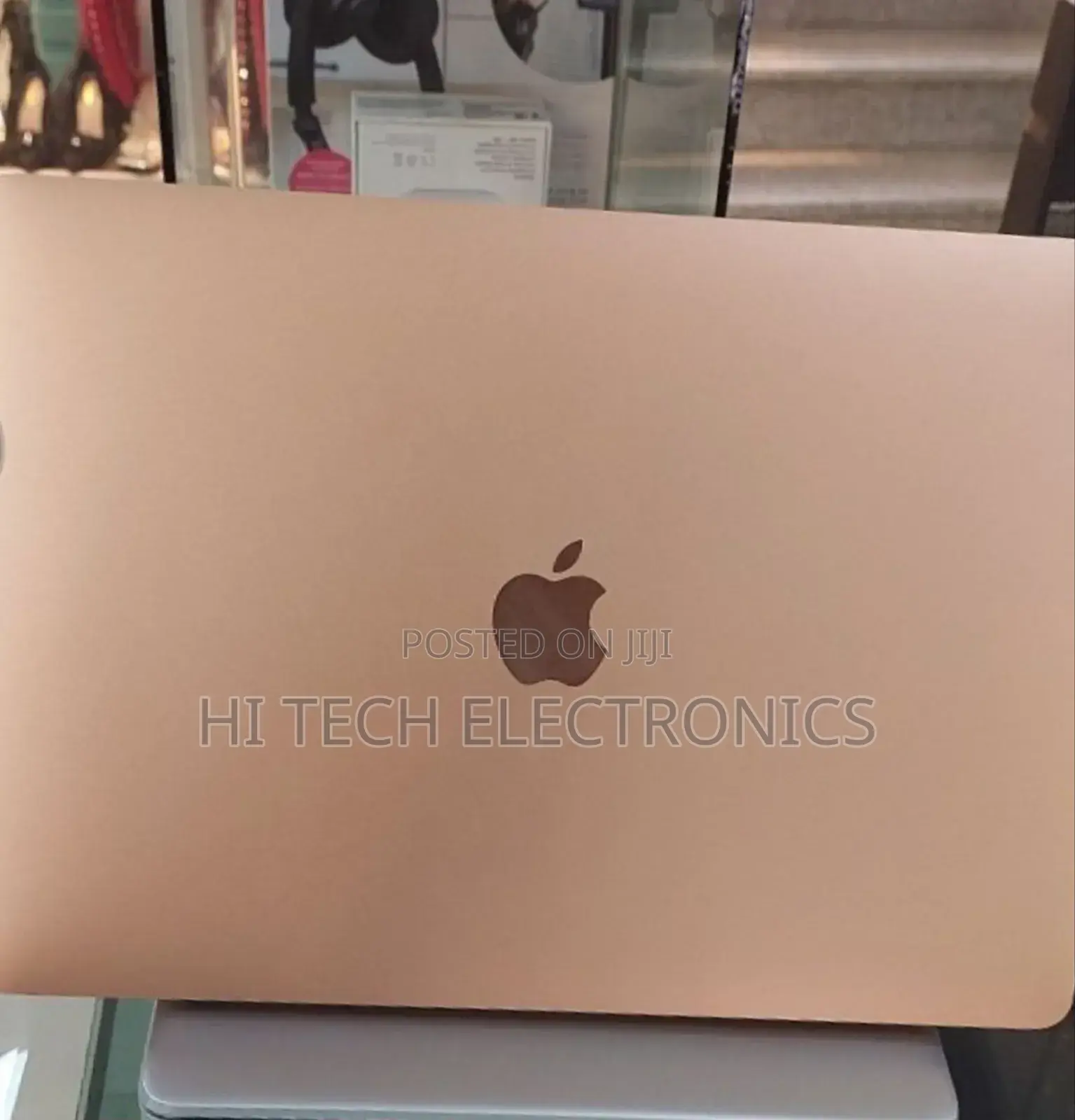 New Laptop Apple MacBook Air 2020 M1 8GB Apple M1 SSD 256GB