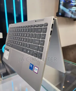 New Laptop HP Envy X360 8GB Intel Core Ultra 5 SSD 512GB